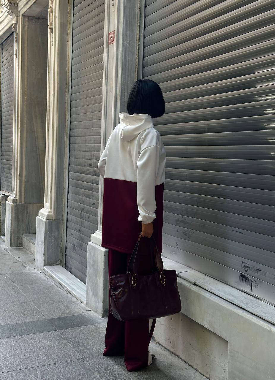 The Contrast Line Set