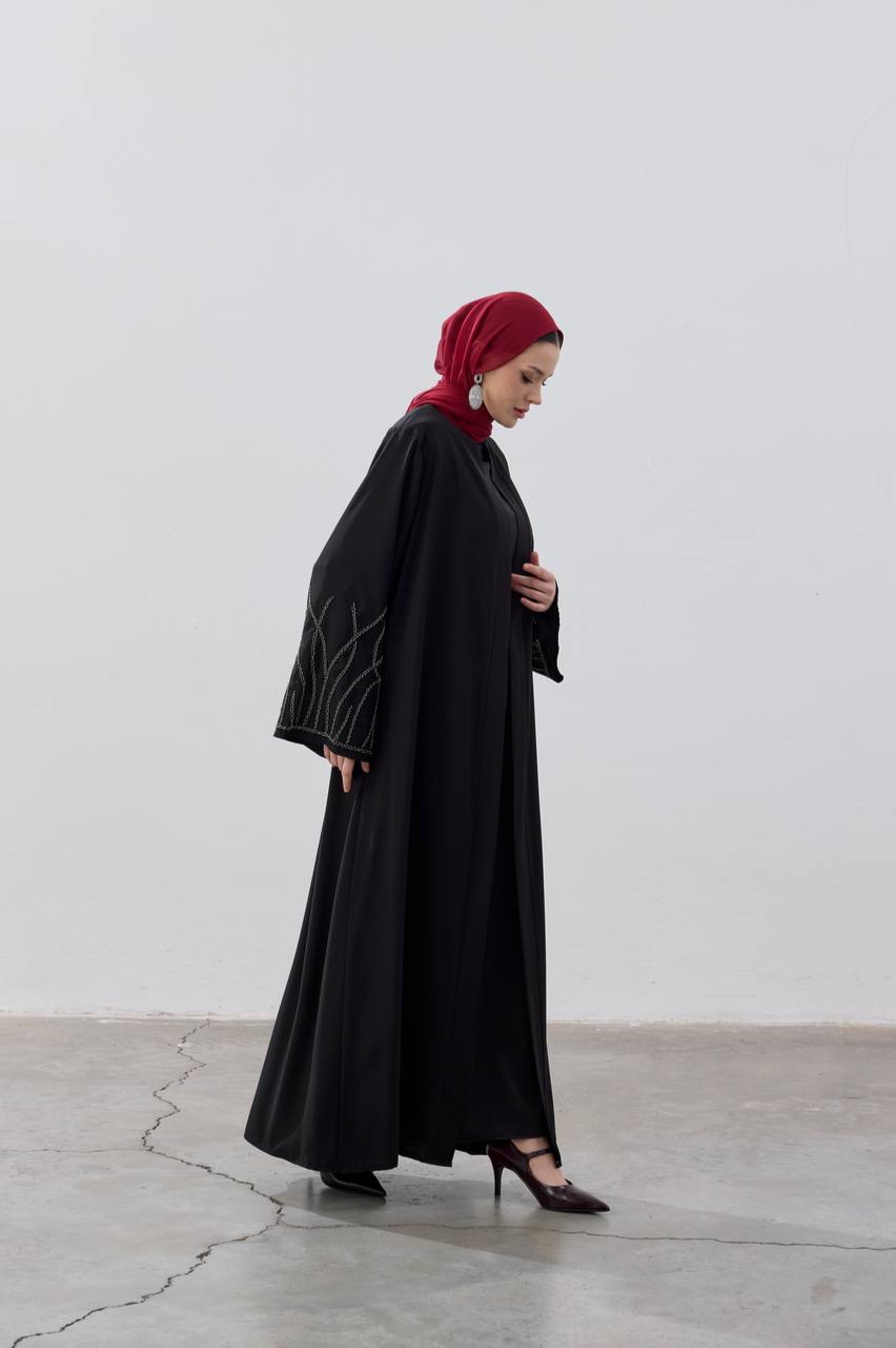 The Lumière Abaya