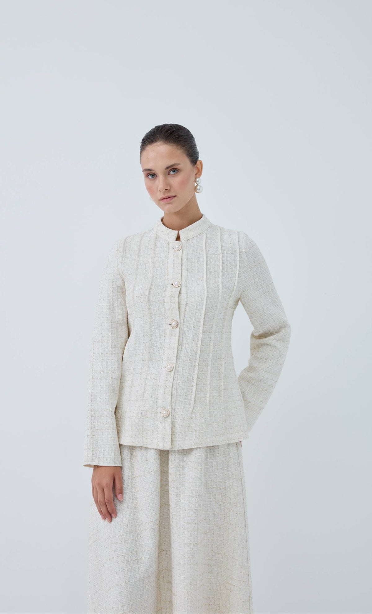 The Pearl Button Set