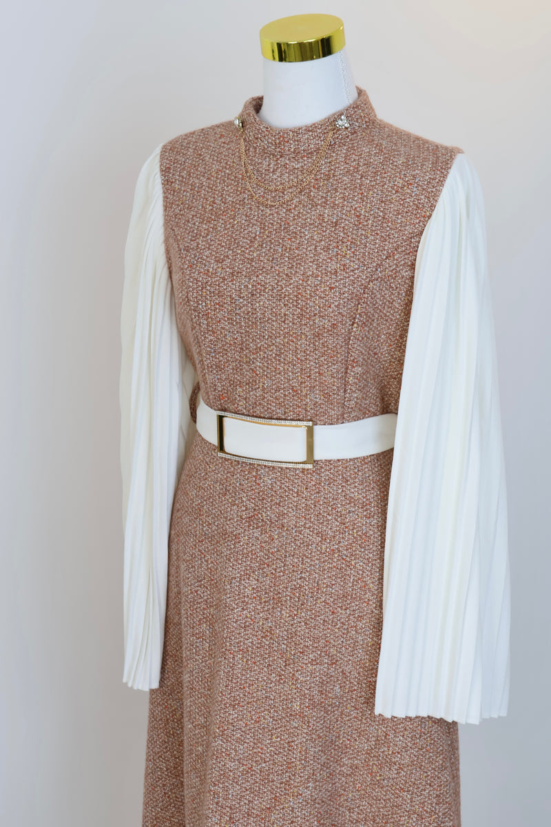 Élise Pleated Sleeve Dress