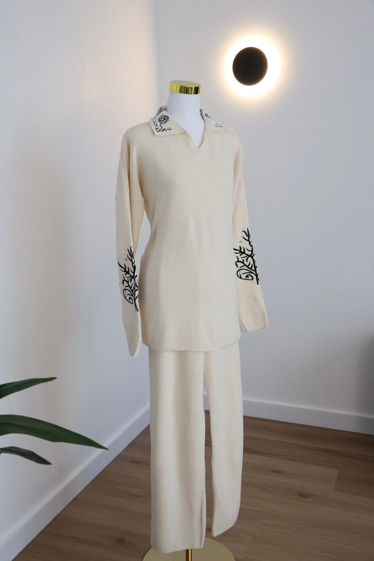 Ivory Enchanted Knit Set